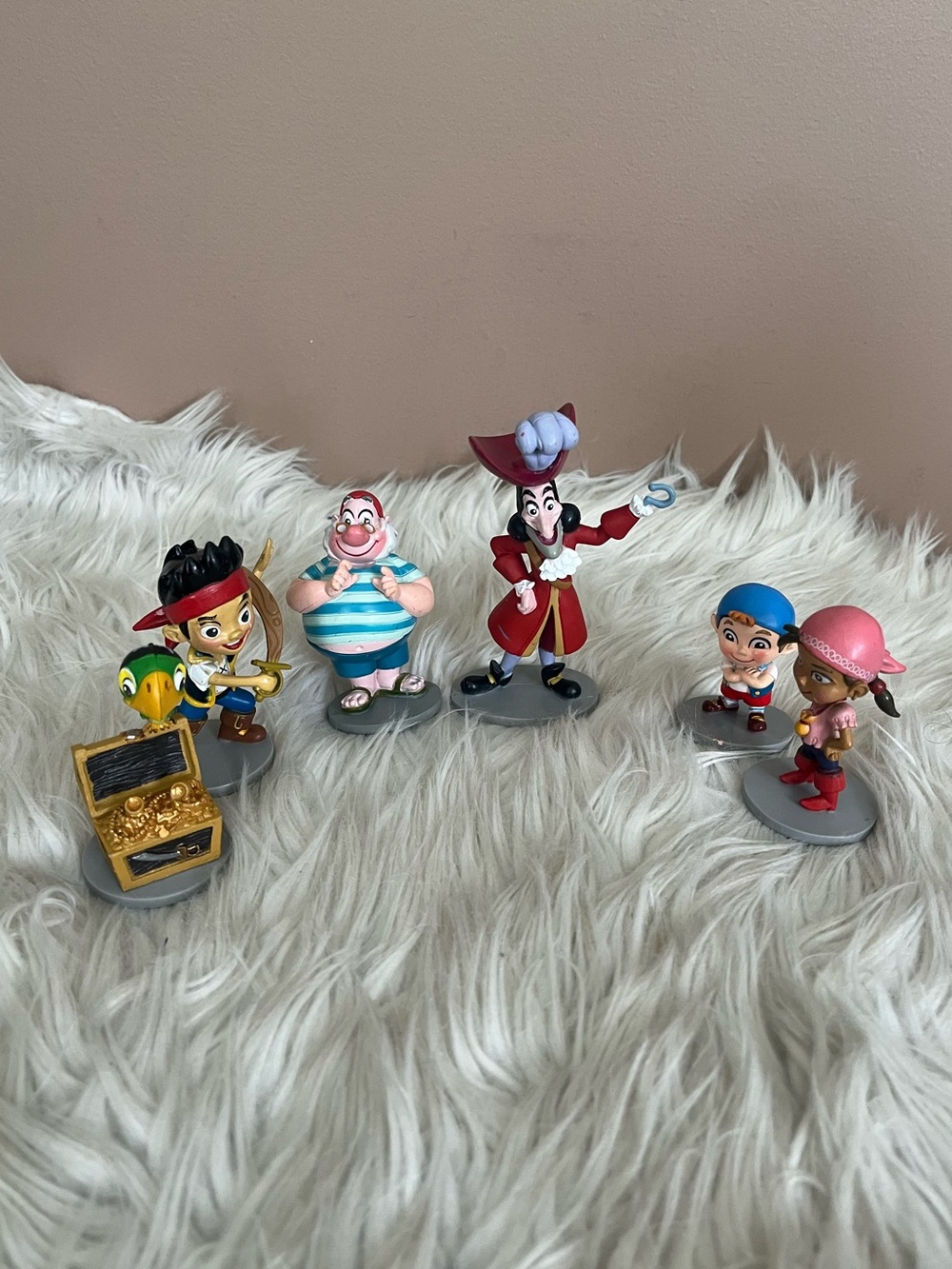 {Disney} Jake and the Neverland Pirates Character Toy Set